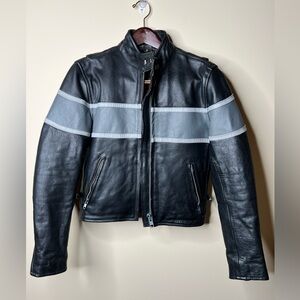 Vintage Women’s small NWOT black leather racing stripe bomber jacket
